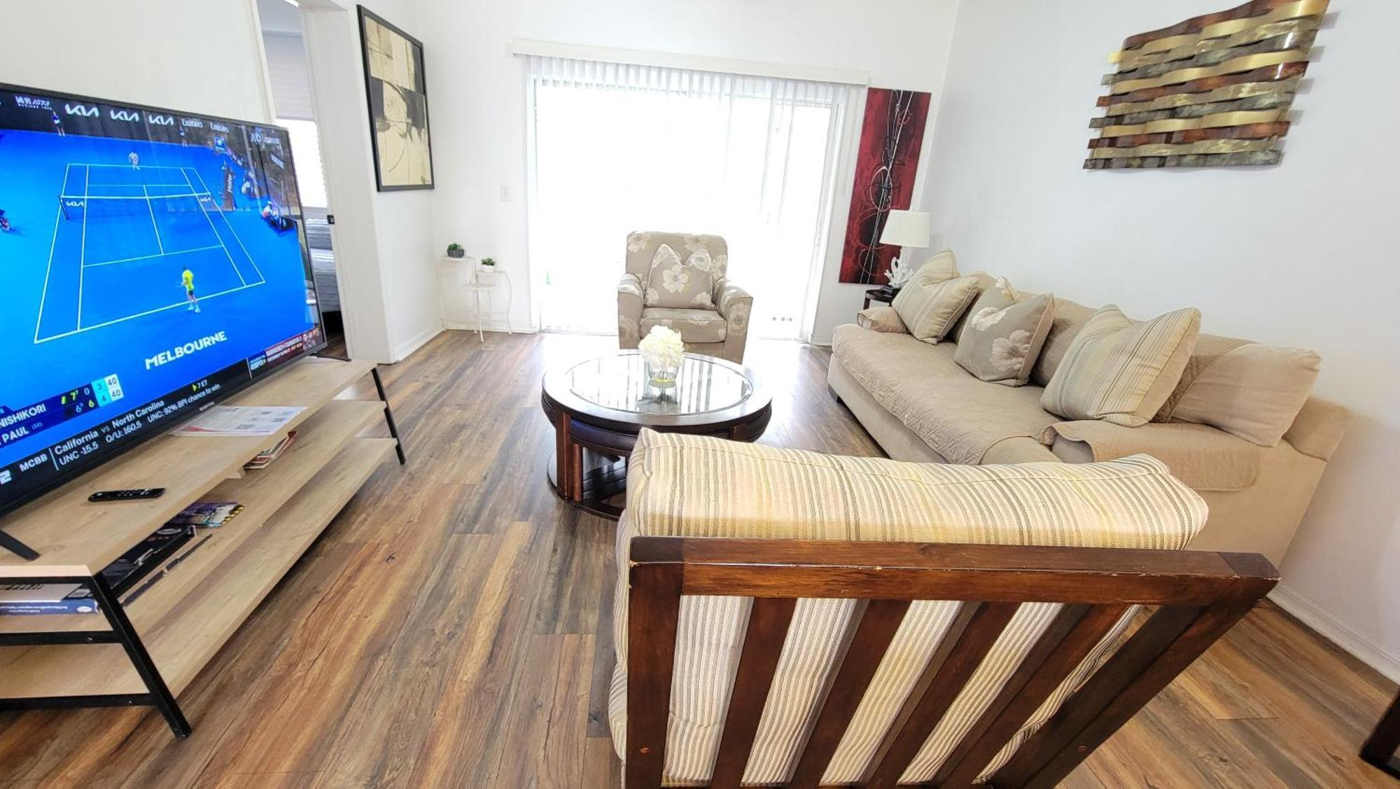 2 Master Suite Apartment Near North Florida Regional Med, Uf Health, & Mall Gainesville Exterior foto